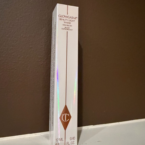 NEW Charlotte Tilbury Glowgasn Beauty Light Wand - Pinkham - Picture 2 of 8